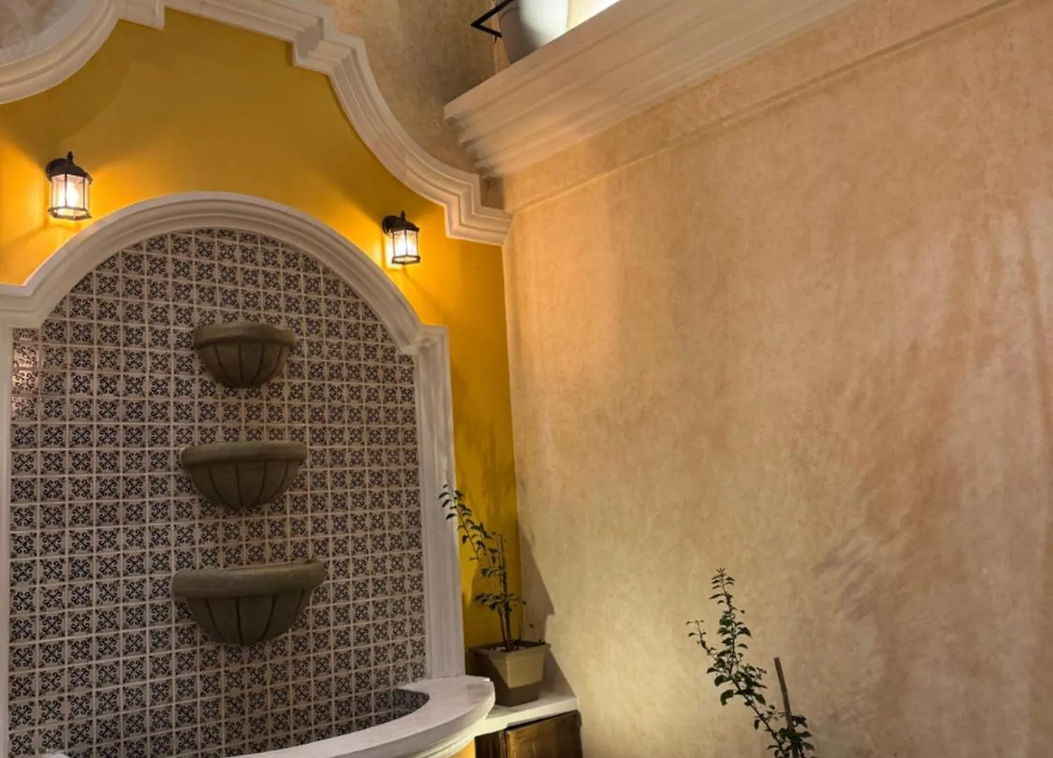 Casa Boutique Tipo Colonial, Antigua Guatemalaアパートメント アパート