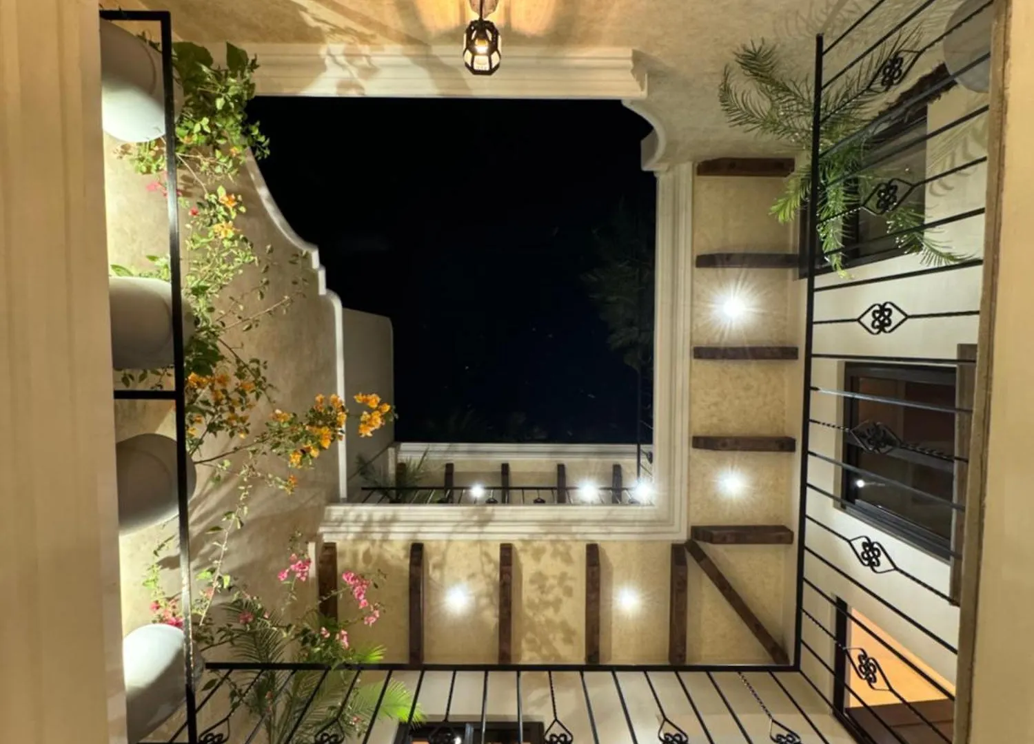 Casa Boutique Tipo Colonial, Antigua Guatemalaアパートメント アパート