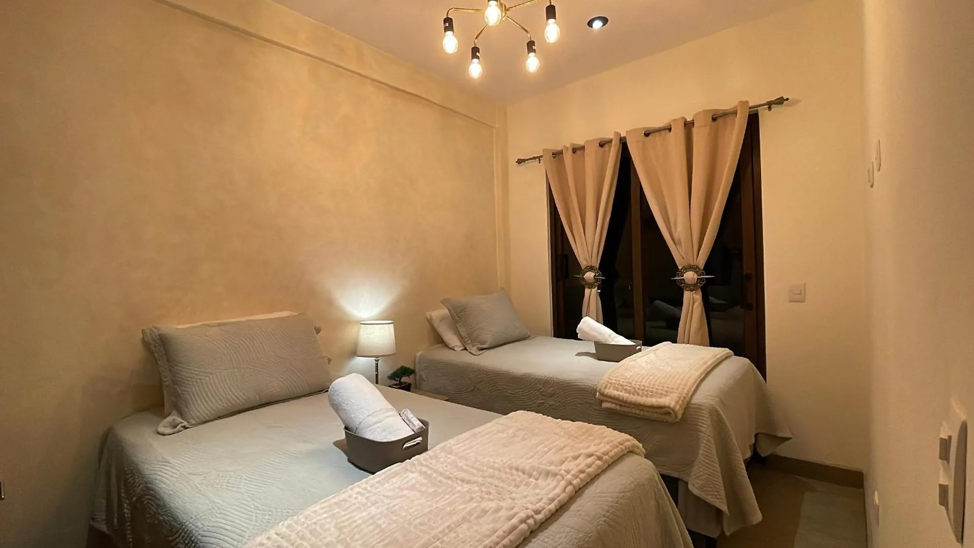 Casa Boutique Tipo Colonial, Antigua Guatemalaアパートメント グアテマラ